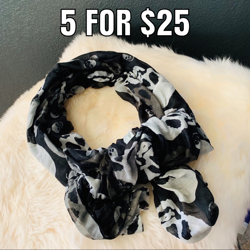 Black White and Grey Skull Print Scarf
